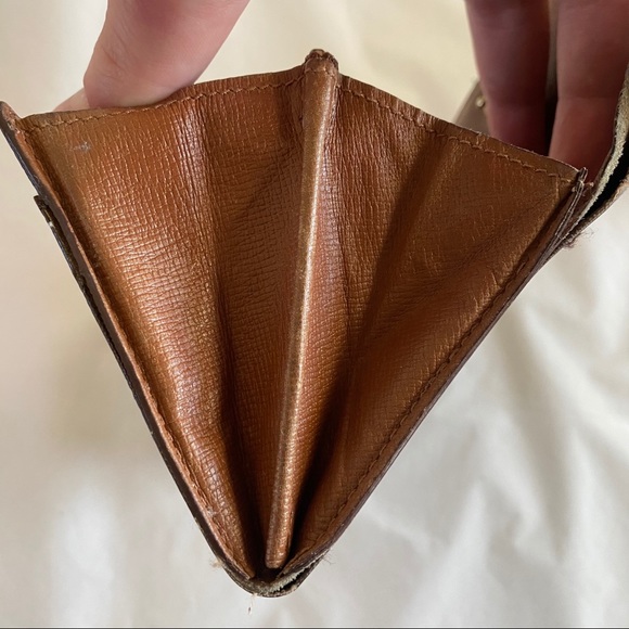 Vintage Louis Vuitton Monogram Sarah Long Wallet - Picture 12 of 13